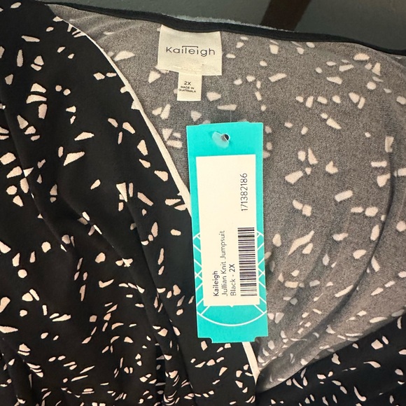 Kaileigh Stitch Fix Jullian Knit Short Sleeve Jumpsuit Size 2X • Black & Tan NWT - Picture 3 of 5